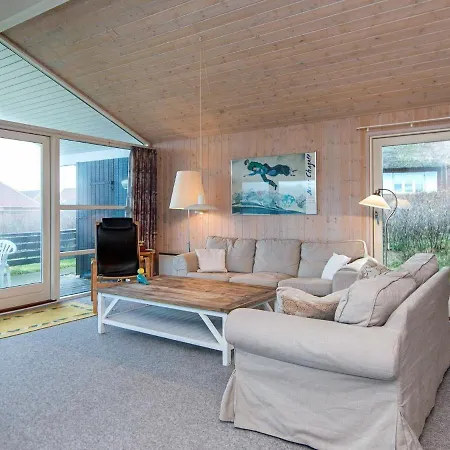 6 Person Holiday In Henne *