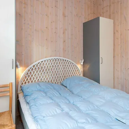 6 Person Holiday In Henne *