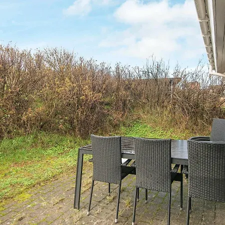 فندق 6 Person Holiday In Henne هين ستراند